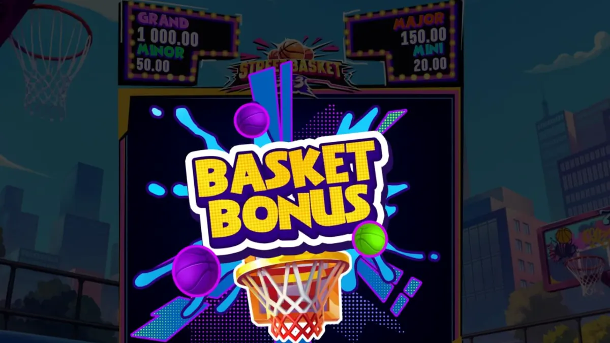 Tampilan visual slot Street Basket 3x3 dengan latar belakang lapangan basket jalanan dan grafiti.